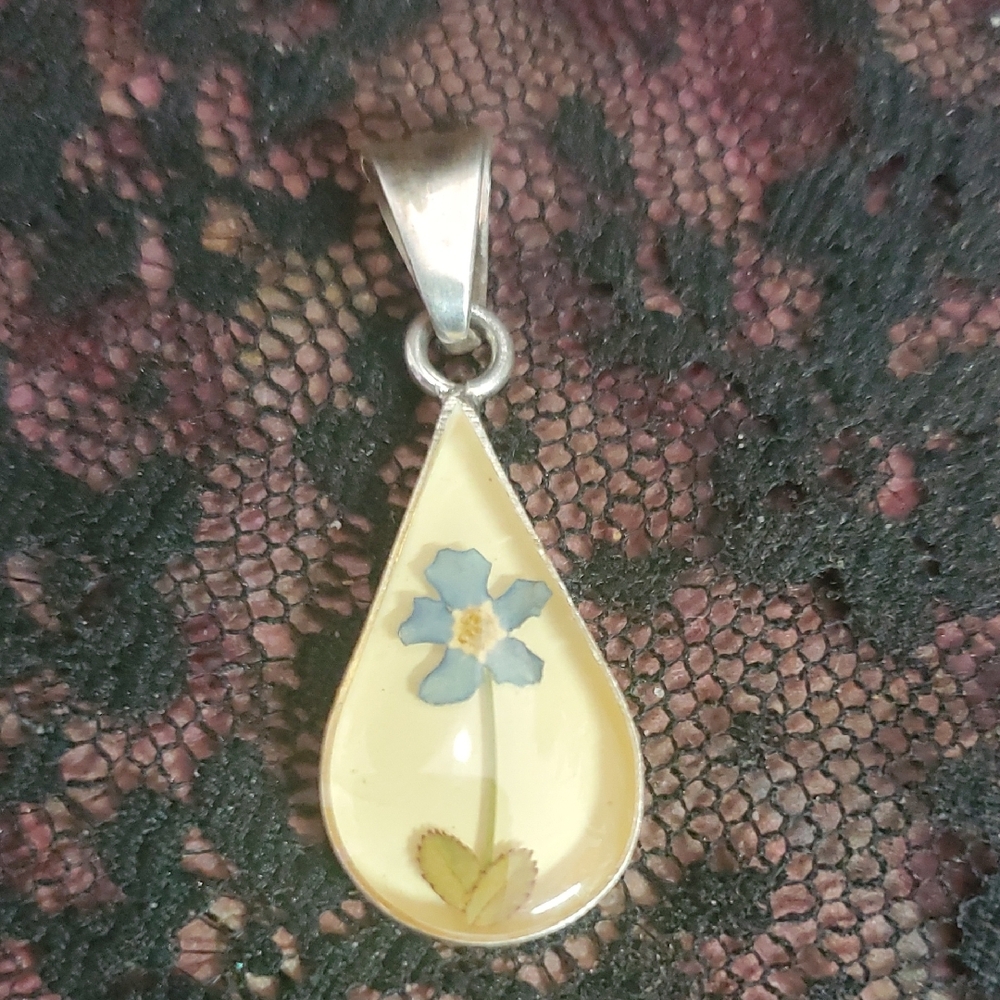 Floral Teardrop Pendant Necklace Sterling 925